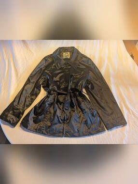 2/40$ Vintage Black Faux Leather Style Rain Belted Trench Coat
